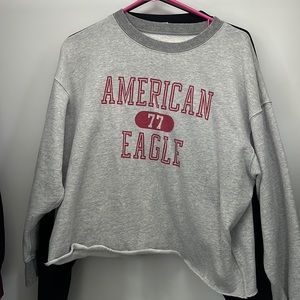 American Eagle Pull over